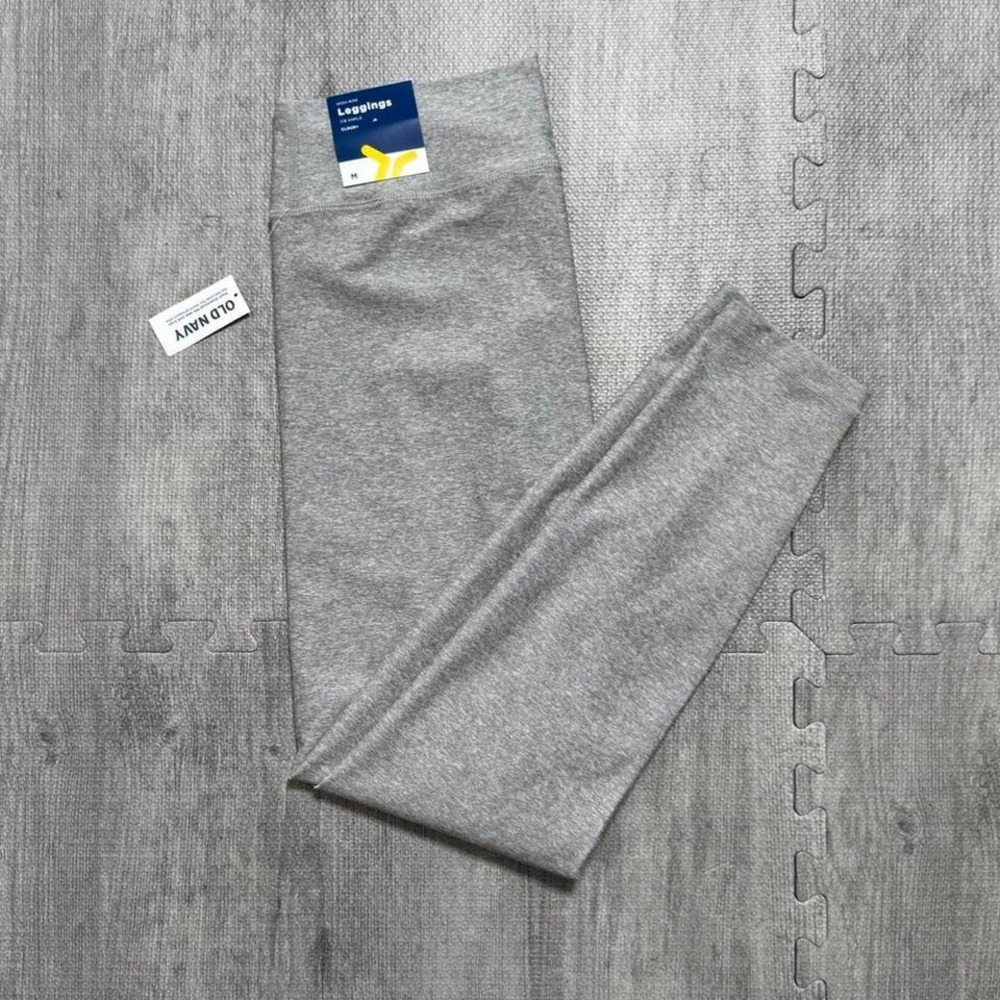 NWT Old Navy High Rise 7/8 Ankle‎ Leggings Women's Medium Color Gray